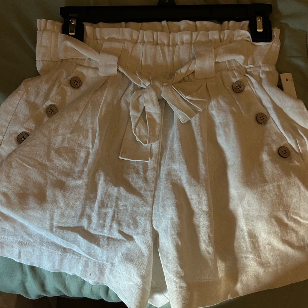 Joe Benbasset Cream High Waist Shorts